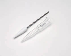 Labware: Homogeniser with PTFE pestle