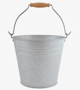 Gardenwares: Old Zinc Bucket 5L