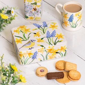 Homewares: Little Daffodils Rectangle Tin | Emma Bridgewater
