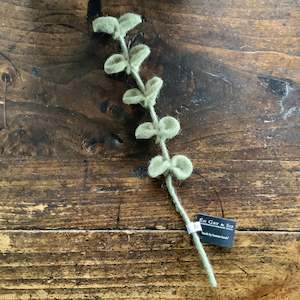 En Gry Sif: Felted Leaf Stems | En Gry & Sif