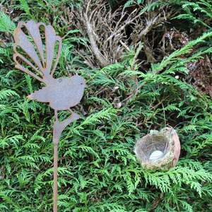 Birds: Fantail | Garden Stake