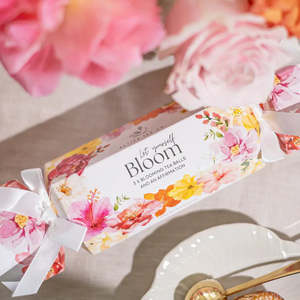 Available: Christmas Bon Bon | Blooming Tea Balls