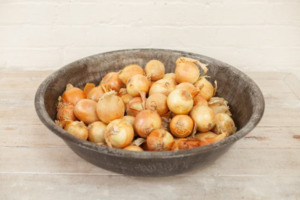 Giftware: Large Round Iron Bowl