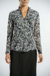 Women: Women’s Performance Half Zip