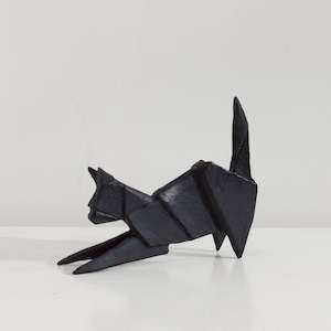 TBA97: Origami cat - black