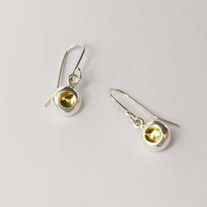 LA119: Concave drop earrings