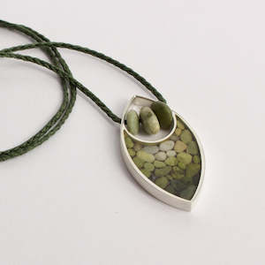 Anna Claire: ACT493: Mandorla pendant