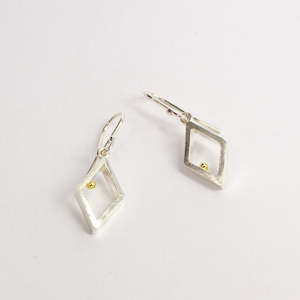 LA105: Diamond frame earrings