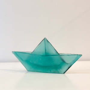 TBA125: Origami boat - jade