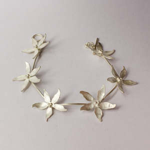 RF191: Hoheria bracelet