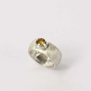 Rings: RK85: Bombe ring with citrine