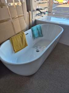 Baths: QB White Pure Acrylic Oval Center Drain Bathtub