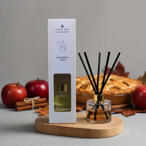 Diffuser: Autumn Whisper - Apple & Cinnamon Reed Diffuser