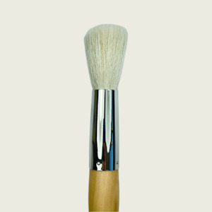 Oil Paints: Silver Jumbo 8000 Hog Bristle brush