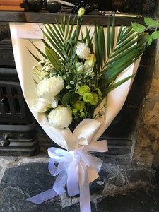 Products: Presentation Bouquet The Flower