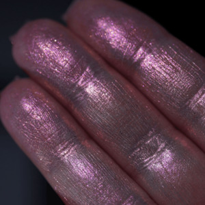Pressed Pigment Highlighter - Dewy Petal