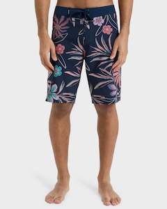Mens Surfwear: Mens Surfsilk Straight 20" Boardshorts