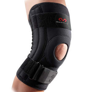 Supportsd: McDavid 421 Knee Support with stays