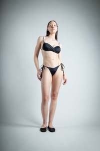 Jill Twist Swim Top - Black (Ready-to-Ship)