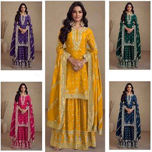 Ladies Fashion: Salwaar Kameez - LFSK126