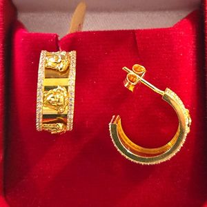 22ct Gold Earrings: 22ct Gold Bali Earring with screw back - GJEB034