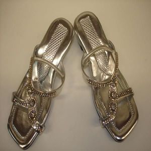 Girls: Silver Sandals for Children