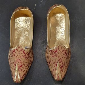 MM010-Beige/Maroon Mojri