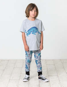 Radicool Dude Ss21 Spring Drop 1: RD1601 CROUCHING TIGER TEE