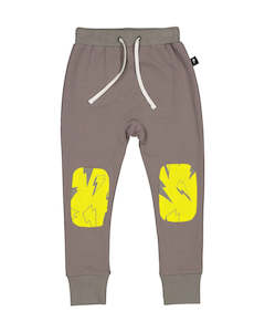 Radicool Dude Aw21 Autumn Drop 1: RD1502 BOLT SPACEPANT IN GREIGE