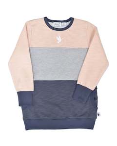 Size 0: KR0910 BESTIES CREW in FLOSS