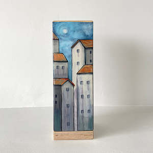 Altered Perspectives Linda Gair: Urban Clutter