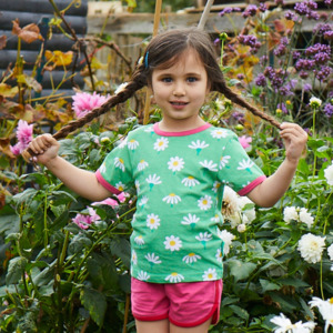 Market Sale Prices Available For A Short Time Online Too: Toby Tiger - SS Tee - Organic Daisy