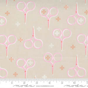 Individual Fat Quarters: Make Time Scissors Cloud Fat Quarter - Aneela Hoey for Moda