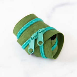 Zippers Bag Accessories: 30” Lagoon Zipper - Turquoise Coil & Pulls