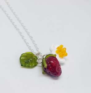 Glass Art: Glass Art - Small Strawberry Cluster Necklace