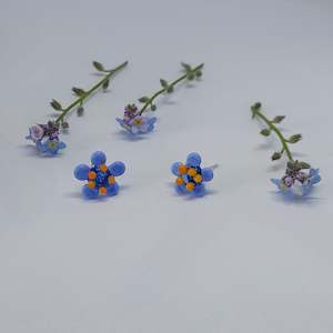 Earrings: NEW!! Glass Art Forget Me Not Stud Earrings
