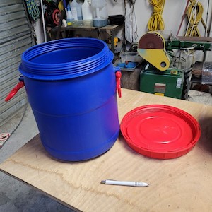 Products: 25 LITRE BLUE WITH RED SCREW LID HDPE PLASTIC DRUM. FOOD GRADE - RainHarvest and Services