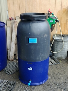 Products: BIODIGESTER WEED ROTTER FOR GARDEN NUTRIENTS. 200 LITRE BLACK - RainHarvest and Services
