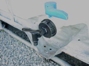 Products: BSP50mm IBC ADAPTOR WITH WATER BUTT TAP - RainHarvest and Services