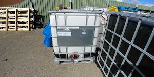Products: IBC TANK. 1000L Caged. FOOD GRADE ACETIC ACID OR VINEGAR. - RainHarvest and Services