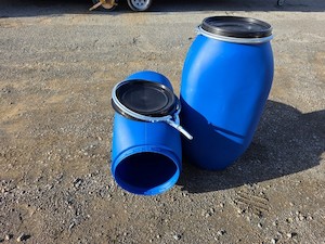 Products: DRUM BLUE 125 LITRE PLASTIC WITH LID AND CLAMP (NOT FOOD GRADE) - RainHarvest and Services