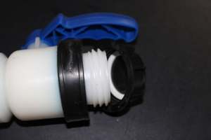 Products: NW50 (S60X6) IBC DUST CAP - RainHarvest and Services