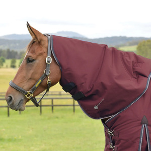 Rugs: ComFiTec Essential Turnout Neck Cover Burgundy/Navy - 220G