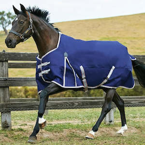 Winter Rugs Lite: ComFiTec Essential Standard Neck Lite - 0g