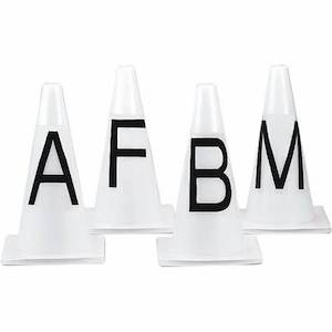 Stable Accessories Hardware: Dressage Cones Set of 8