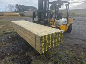 Decking 1: 140x32 H3.2 Premium Griptread Decking 105x 3.6m
