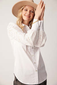 WHITE TYRA SHIRT