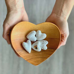 Rader: GOLD ASSORTED HEARTS