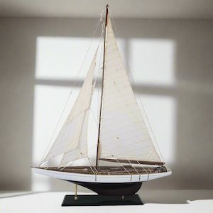 LARGE MODEL YACHT