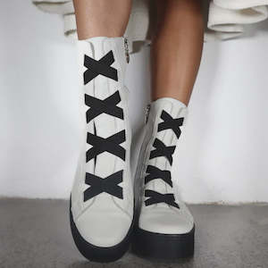 PRE ORDER | WHITE KATERINA BOOT